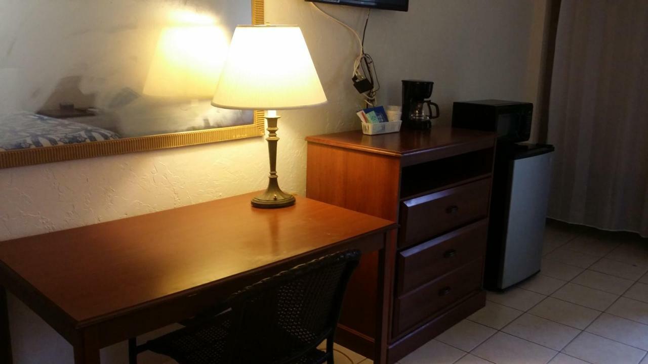 Lake Side Lodge Lake Worth Beach Kültér fotó